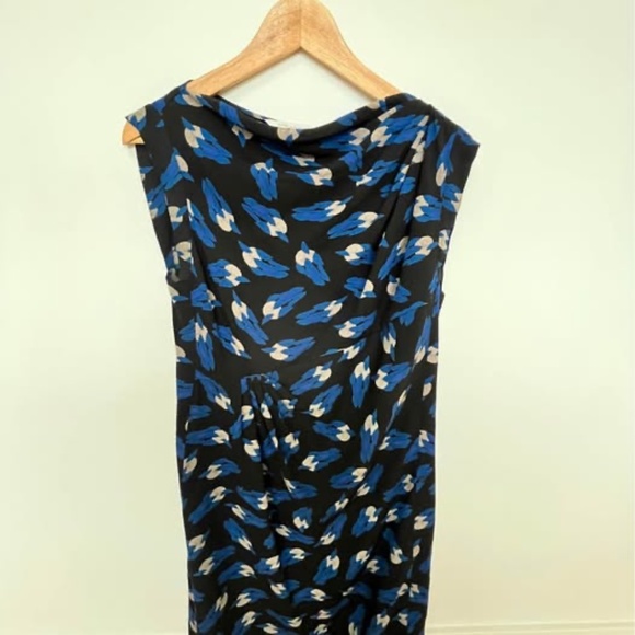 Vintage Diane von Furstenberg 100% silk dress - Picture 2 of 5